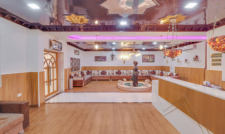 Food & Drinks 4, Treebo Royal Mirage, Bhupatwala, Dehradun