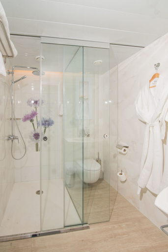 Bathroom 5, Masd Mediterráneo Hotel & Apartamentos, Barcelona