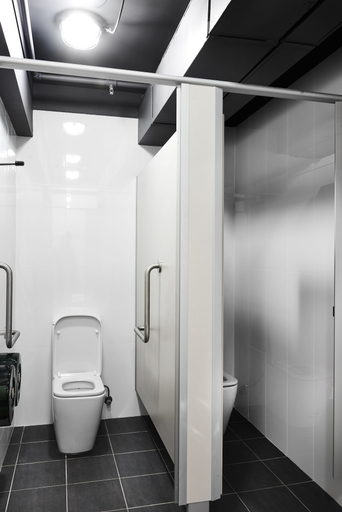 Bathroom 5, The Pod Sydney - Hostel, Sydney