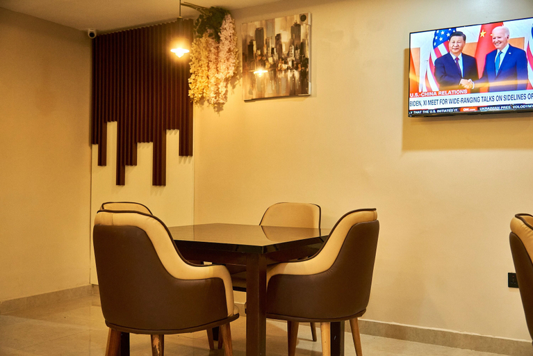 Food & Drinks 4, Mayfair Hotel Wuse2 Abuja, AbujaMun