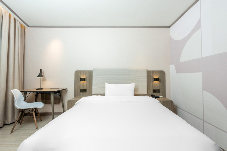 Bedroom 4, Hanting Hotel (Kunming Chenggong), Kunming
