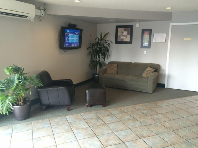 Others 5, Shemron Suites Hotel, Renfrew