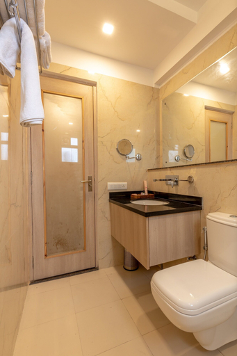 Bathroom 5, White Rock By The Solitaire Hospitality, Dehradun