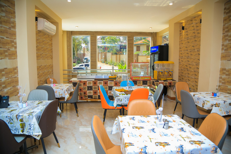 Food & Drinks 5, Hotel Amaranth, Kinondoni