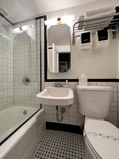 Bathroom 4, Demetree Hotel, Miami-Dade
