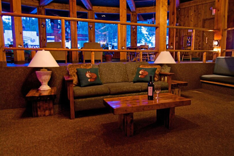 Others 5, Soda Butte Lodge, Park