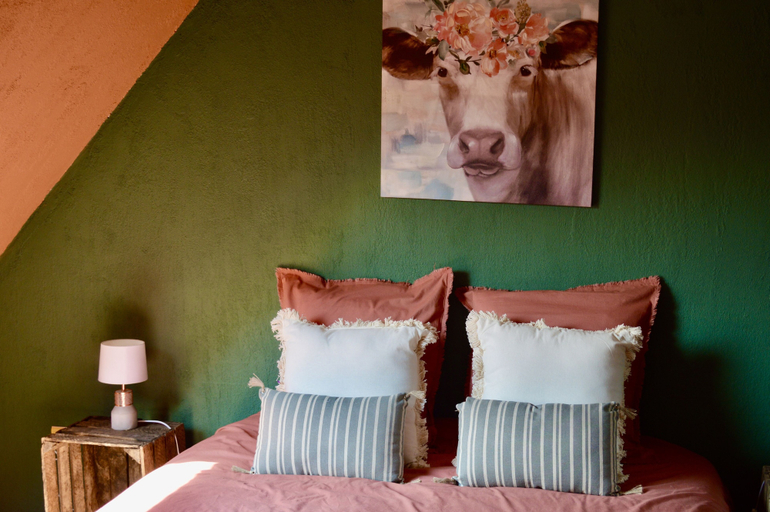 Bedroom 5, La Pichonnière, Manche