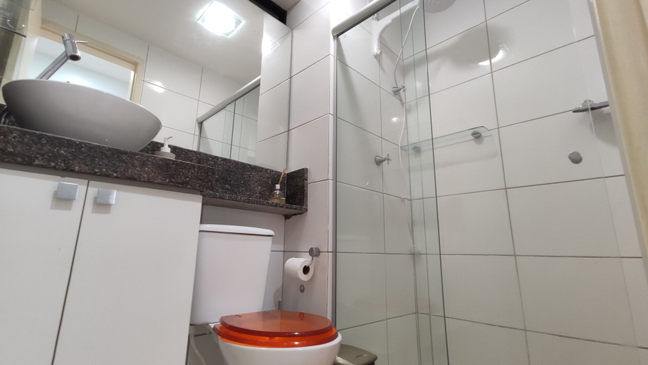 Bathroom 3, Vista Mar na Pajuçara: Amplo 2Q p/ 6 Pessoas, Maceió (capital)