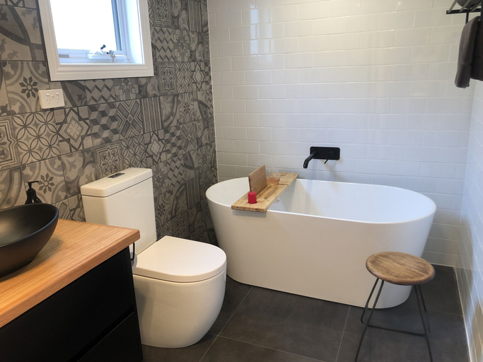 Bathroom 3, Mole Creek Hideaway, Meander Valley