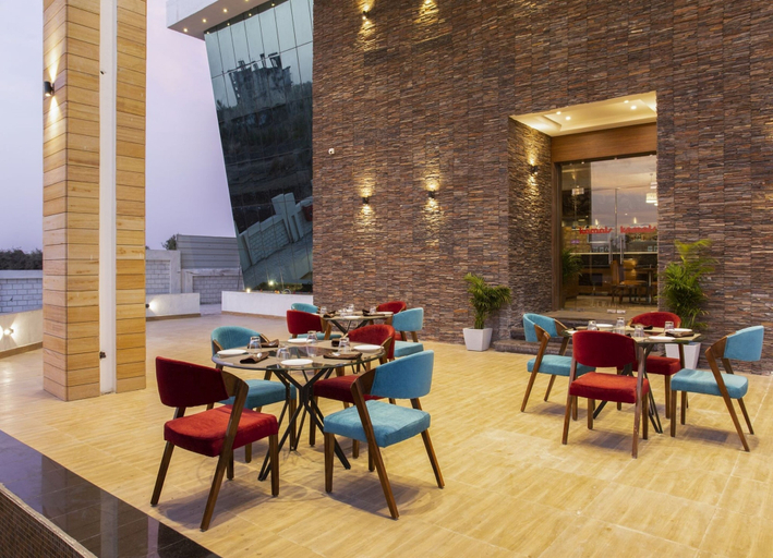 Food & Drinks 5, Sarovar Portico Somnath, Gir Somnath
