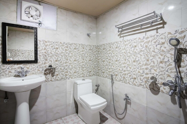 Bathroom 4, Glamwood Resort, Tehri Garhwal