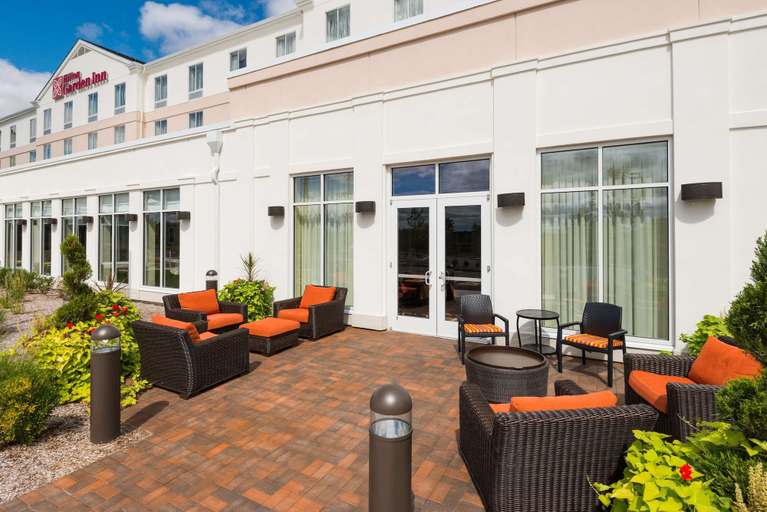 Exterior & Views, Hilton Garden Inn Wayne, Passaic
