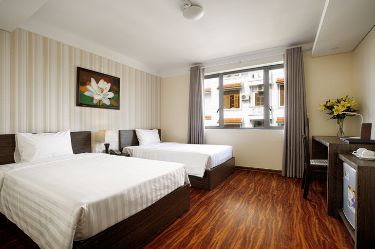 Bedroom 25