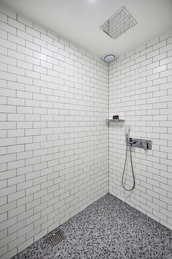 Bathroom 5, Hotel Intro, Haeundae