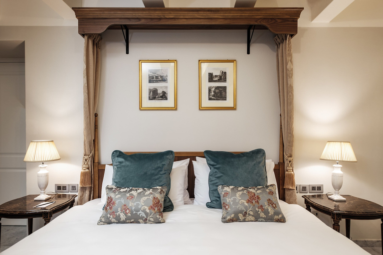 Bedroom 3, Palais Le Brun