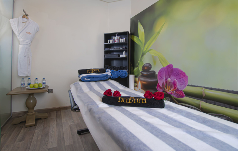 Bedroom 4, Iridium 70 Hotel, Jeddah