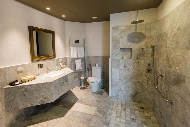 Bathroom 5, The Henry Resort Dumaguete, Dumaguete City