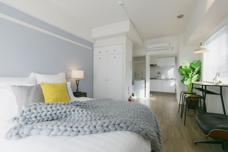 Bedroom 1, Akebono 5-D, Naha
