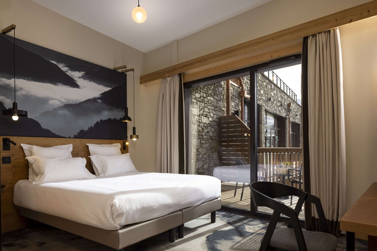 Bedroom 3, Higalik Hotel, Savoie
