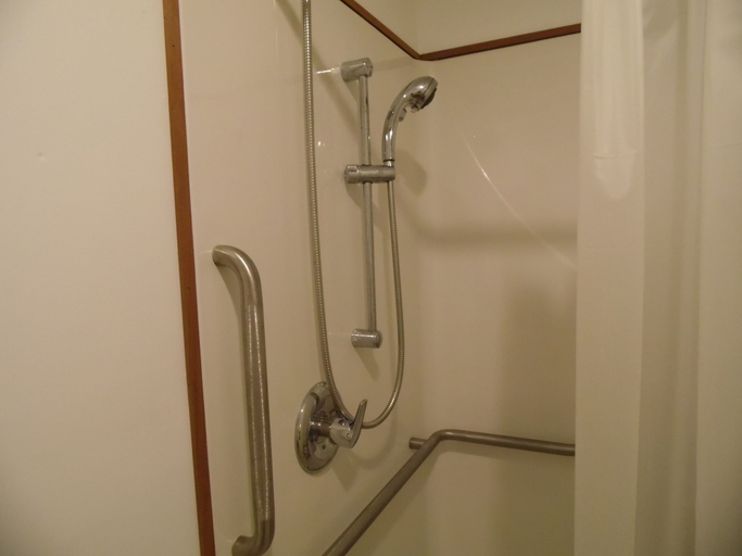 Bathroom 4, Glenwood Inn - Stroudsburg, Monroe