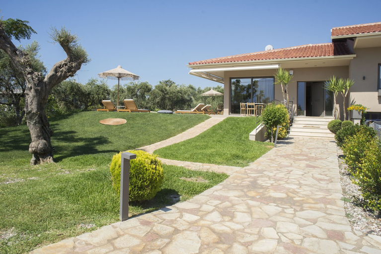 Exterior & Views 2, Elaia Grove, Peloponnese