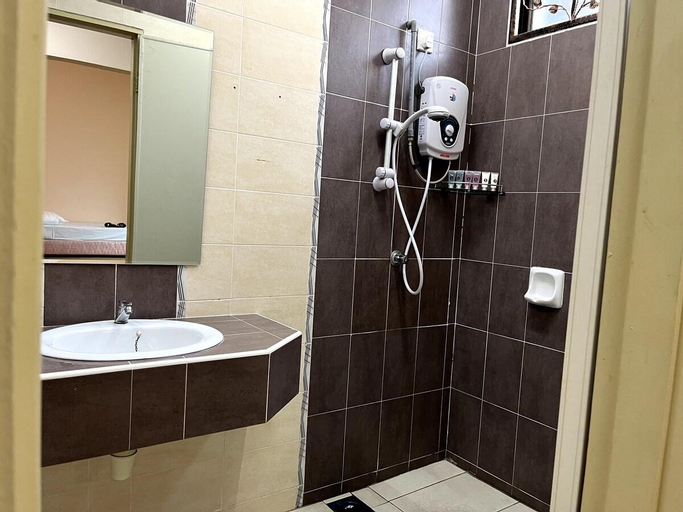 Bedroom 2, SpaciousLuxury 4BR Seksyen 7 Icity,Uitm Shah Alam, Shah Alam