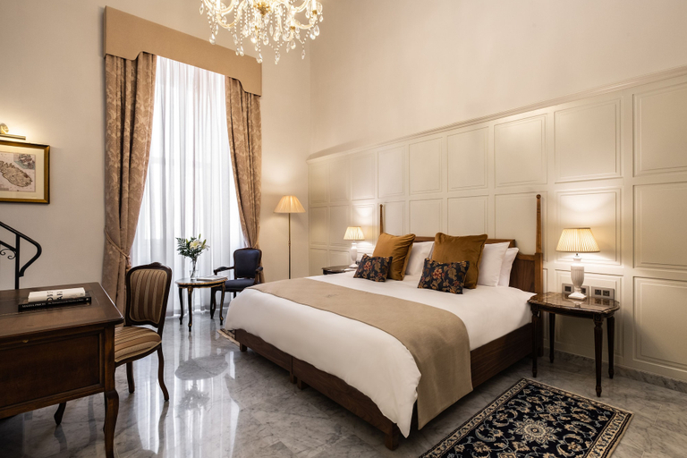Bedroom 3, Palais Le Brun