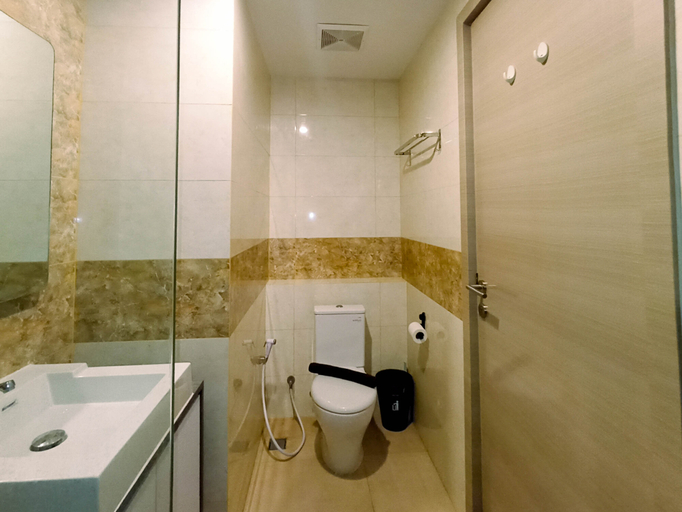 Bathroom 5, Cozy Studio Room at Mataram City Apartment By Travelio, Sleman