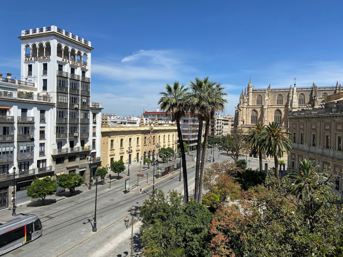 Exterior & Views 2, TOC Hostel Sevilla, Sevilla