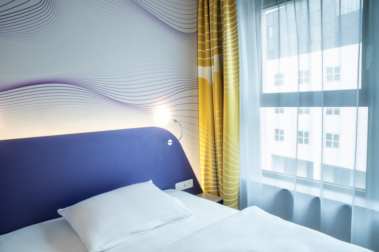 Bedroom 2, Prize by Radisson, Antwerp City, Antwerpen