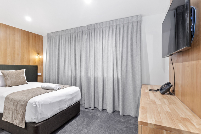 Bedroom 2, Kolmar Inn, Manukau