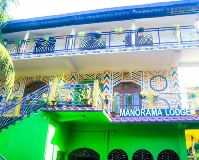 Exterior & Views