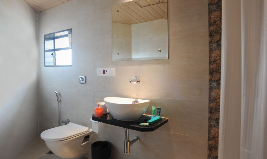 Bathroom 4, Treebo Balaji Residency, Kolhapur