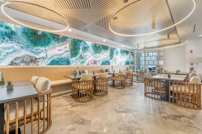 Food & Drinks 4, Club Suites at Rum Point