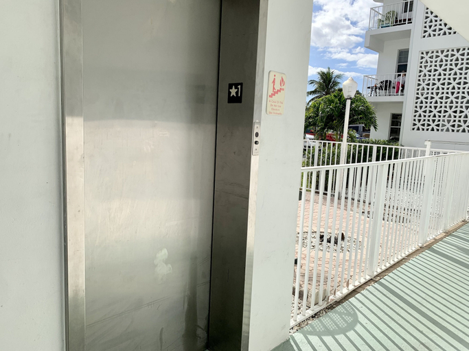 Others 5, Bayview Regency Apartments By Lowkl, Broward