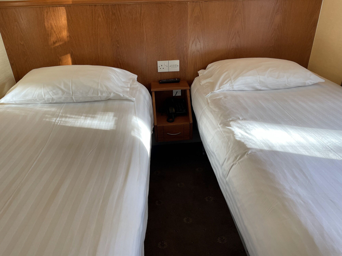 Bedroom 3, Orchard Hotel, London