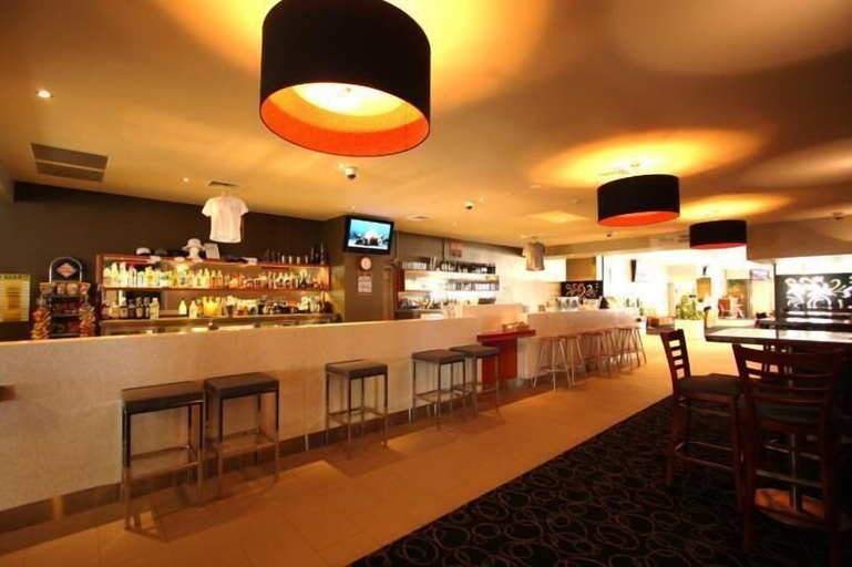 Food & Drinks 4, Peden's Hotel, Cessnock