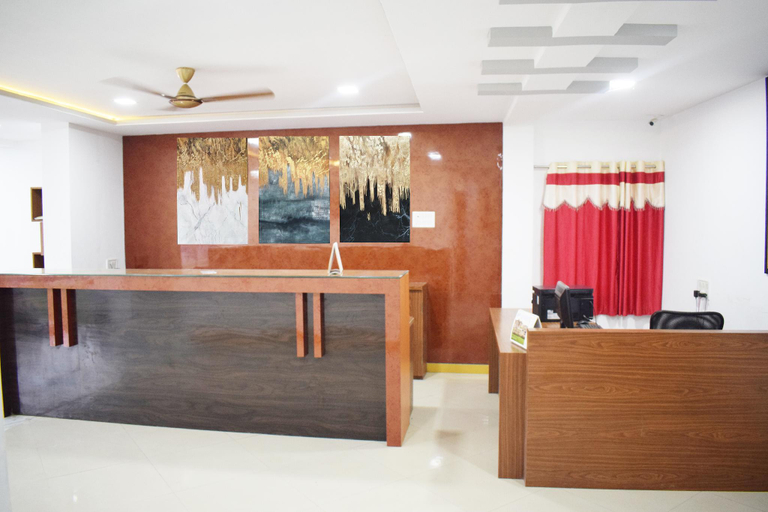 Others 4, Hotel Adarsh, Aurangabad