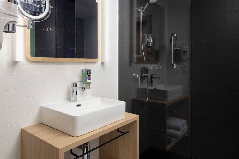 Bathroom 4, Mercure Warszawa Ursus Station, Warsaw