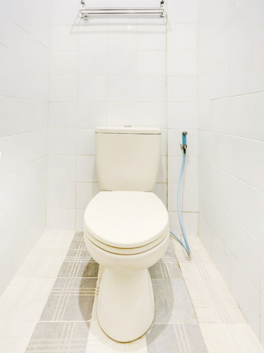 Bathroom, Hotel O Griyo Sonia, Surabaya