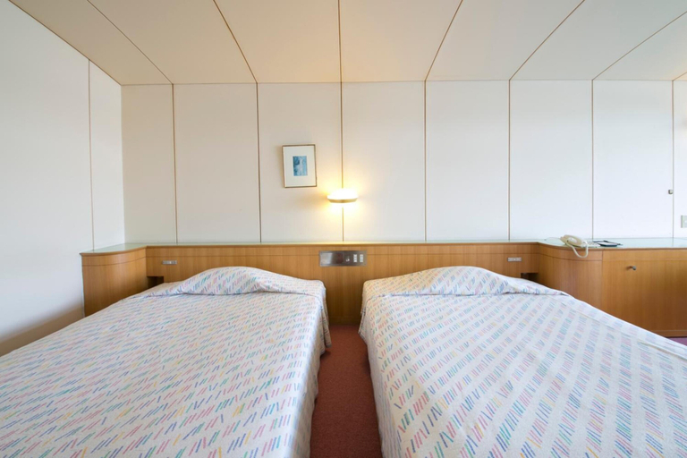 Bedroom 3, Hotel Urashima, Nachikatsuura
