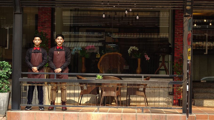 Exterior & Views 2, Lao Silk Hotel, Vientiane