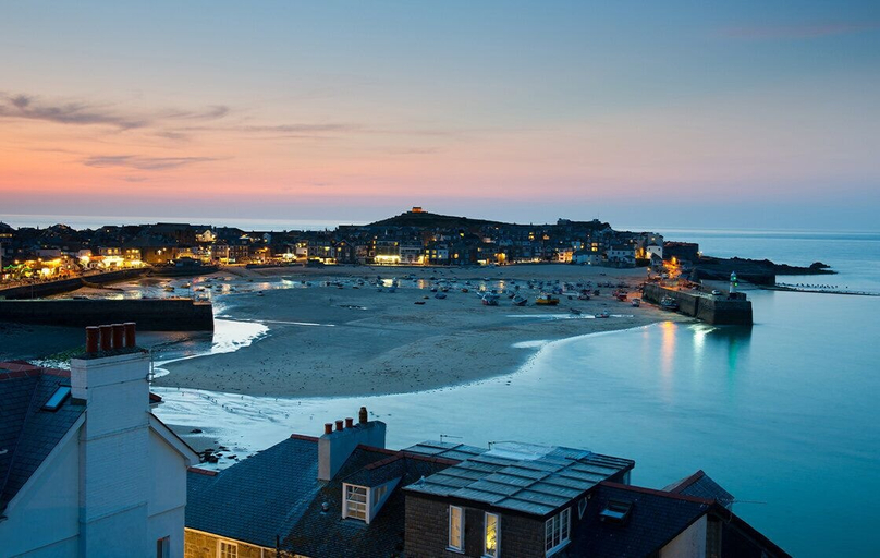 Exterior & Views 2, Honeycomb Lodge, Cornwall