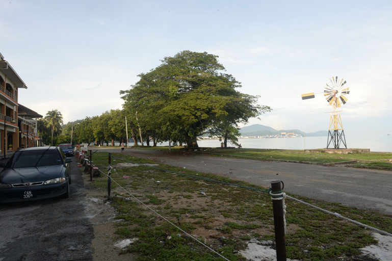 Others 5, Brezza Hotel, Manjung