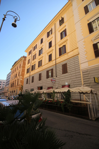 Exterior & Views 2, Freedom Love B&B, Roma