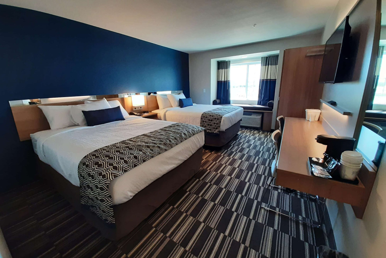 Bedroom 3, Microtel Inn & Suites by Wyndham Loveland, Larimer