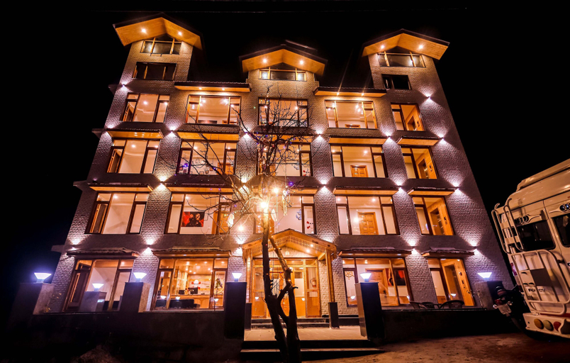 Exterior & Views 1, Hotel Smugglers, Kullu