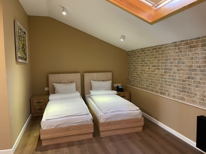 Bedroom 2, OLF Hotel, Baku