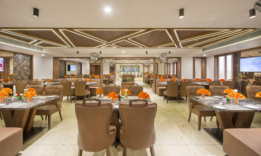 Food & Drinks 4, Lords Eco Inn Morbi, Morbi