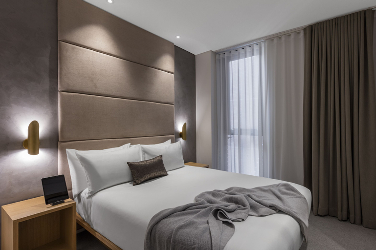 Bedroom 12